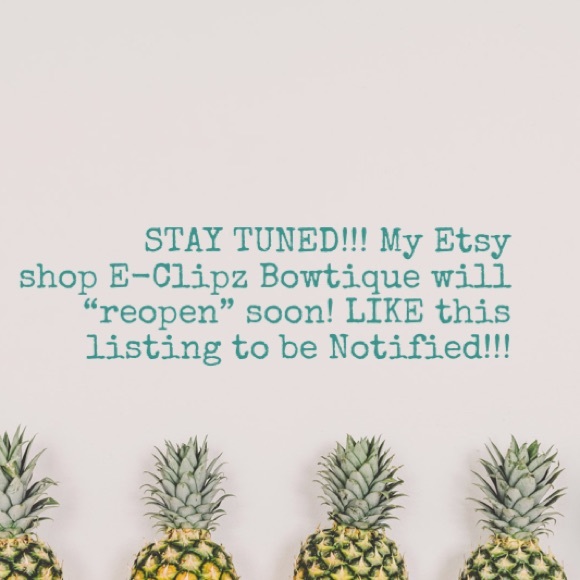 NEW HANDMADE CROCHET RAINBOW FLOWER HAIR CLIP - Picture 3 of 4